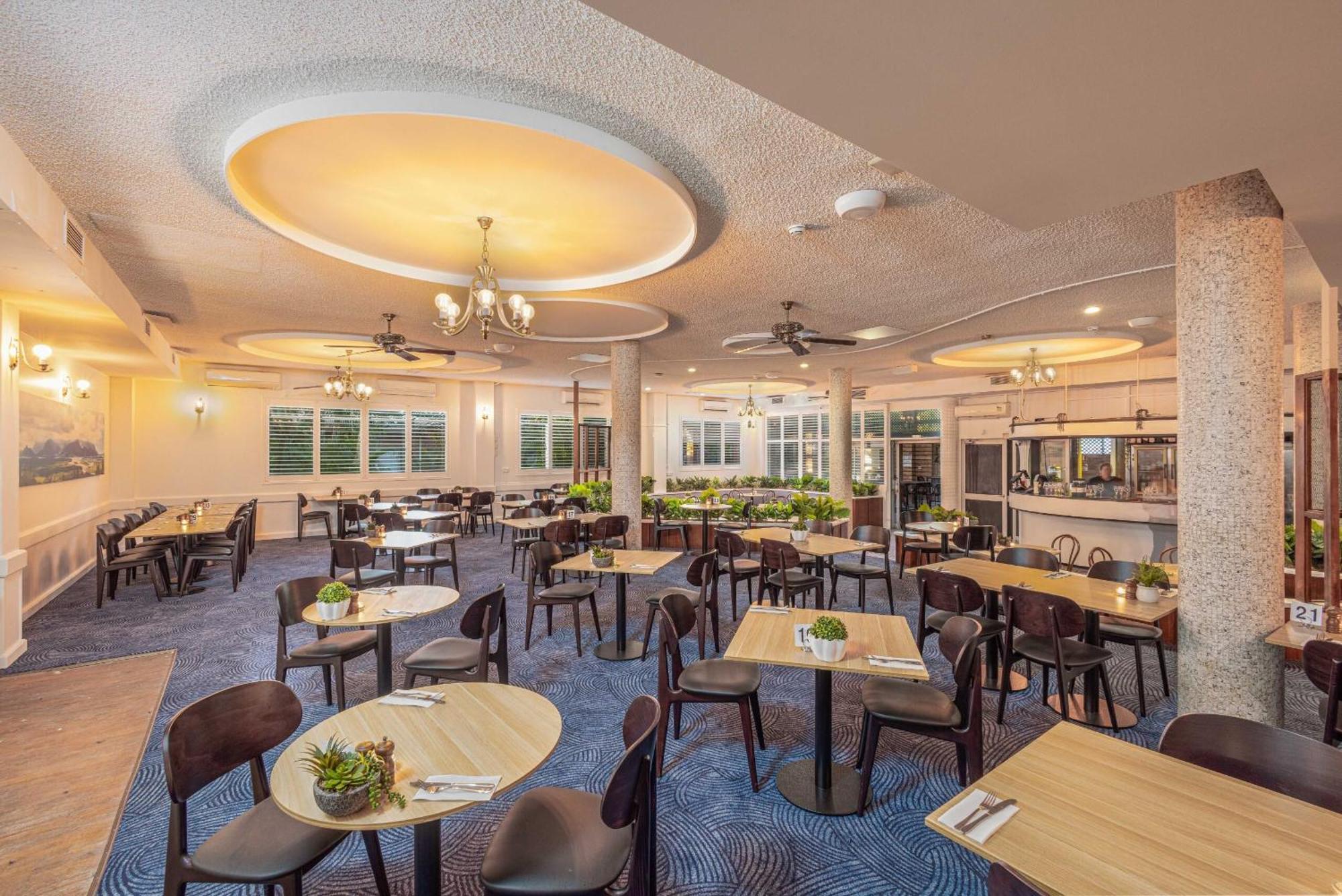 Lees Hotel Ингем Экстерьер фото